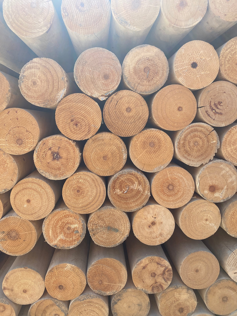 Grenen palen 2.4 meter