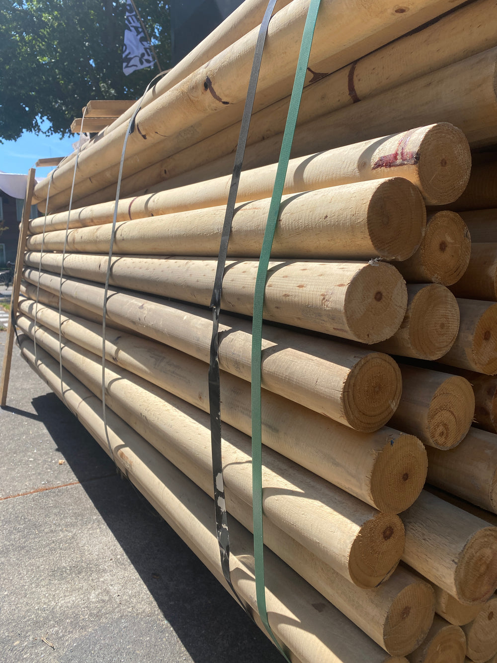 Grenen palen 2.4 meter