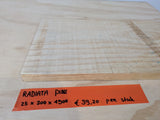 Radiata pine planken 25 x 300 x ~4850 mm