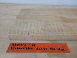Radiata pine balken 42 x 300 x 4800 mm