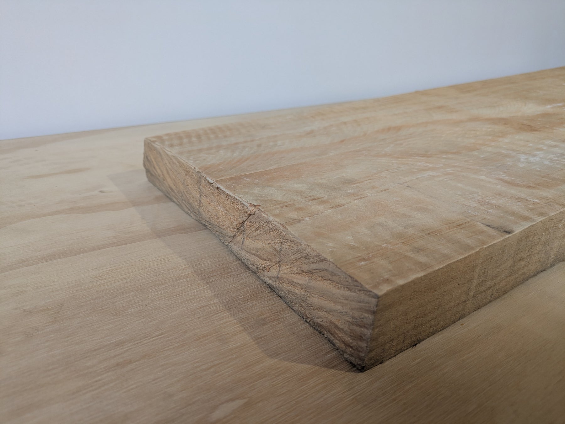 Radiata pine balken 42 x 300 x 4800 mm