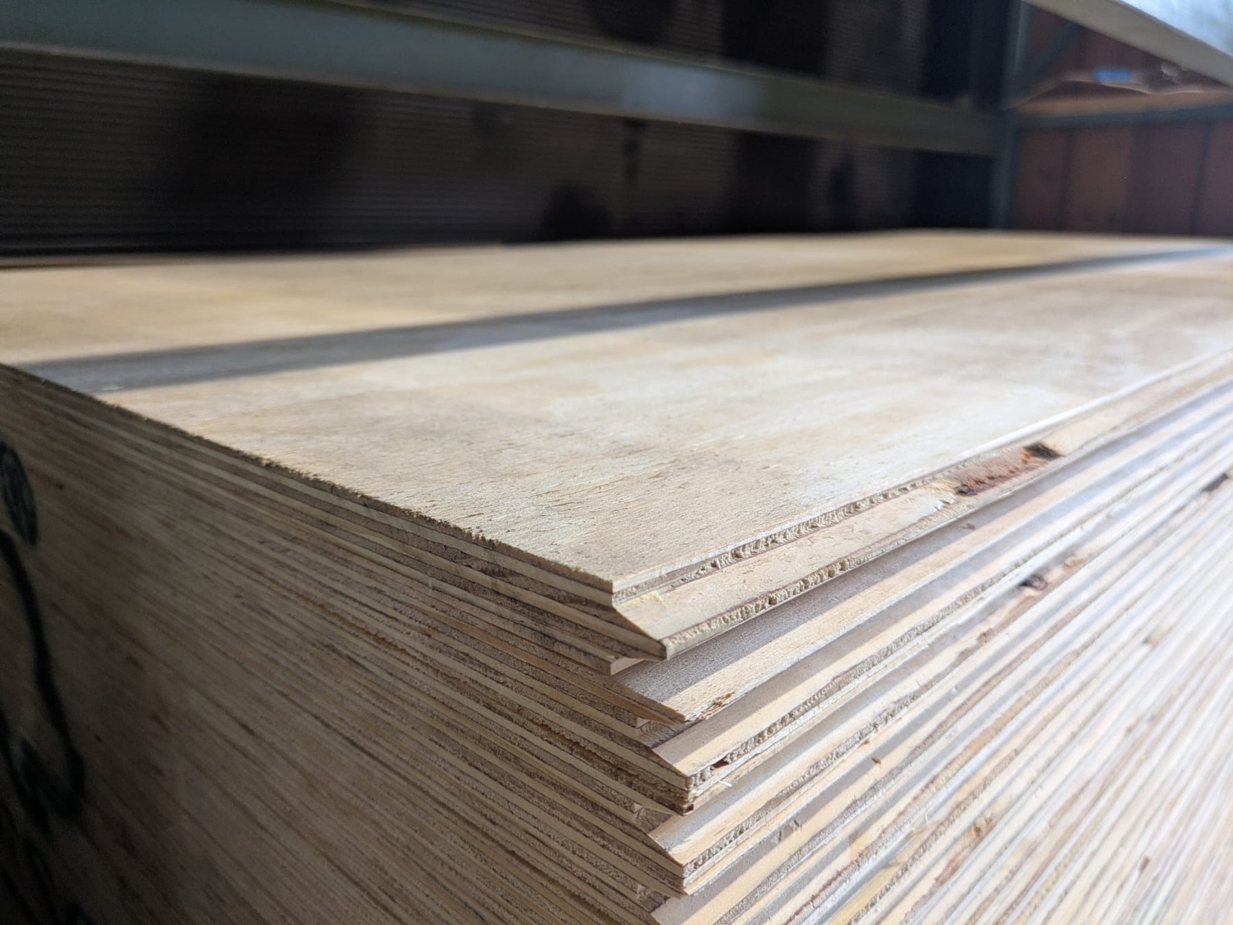 Multiplex Taeda Pine 2440 x 1220 x 18 mm